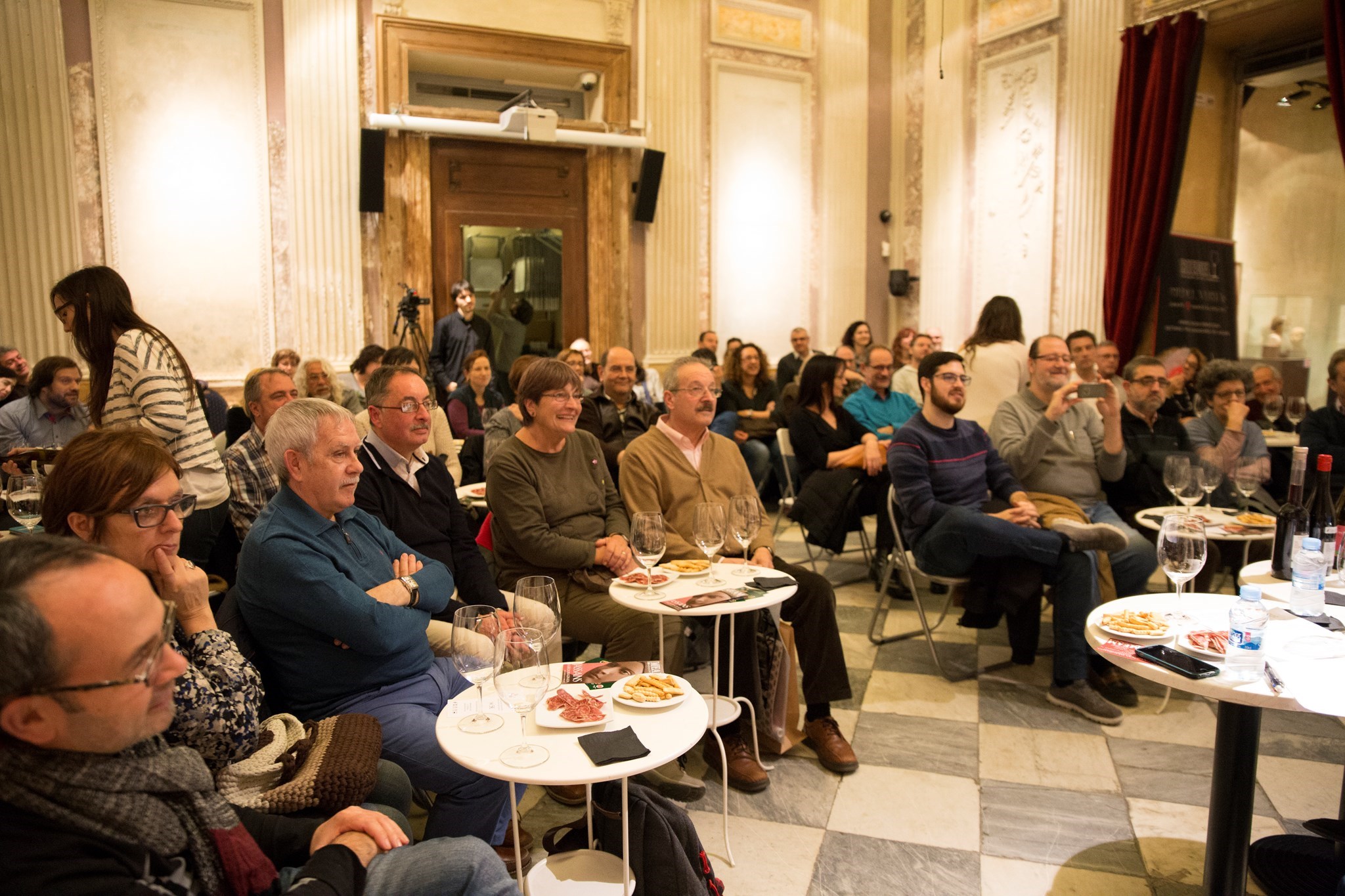 #VisàVis amb Toni Albà i el celler Can Suriol #VisàVis amb Toni Albà i el celler Can Suriol
