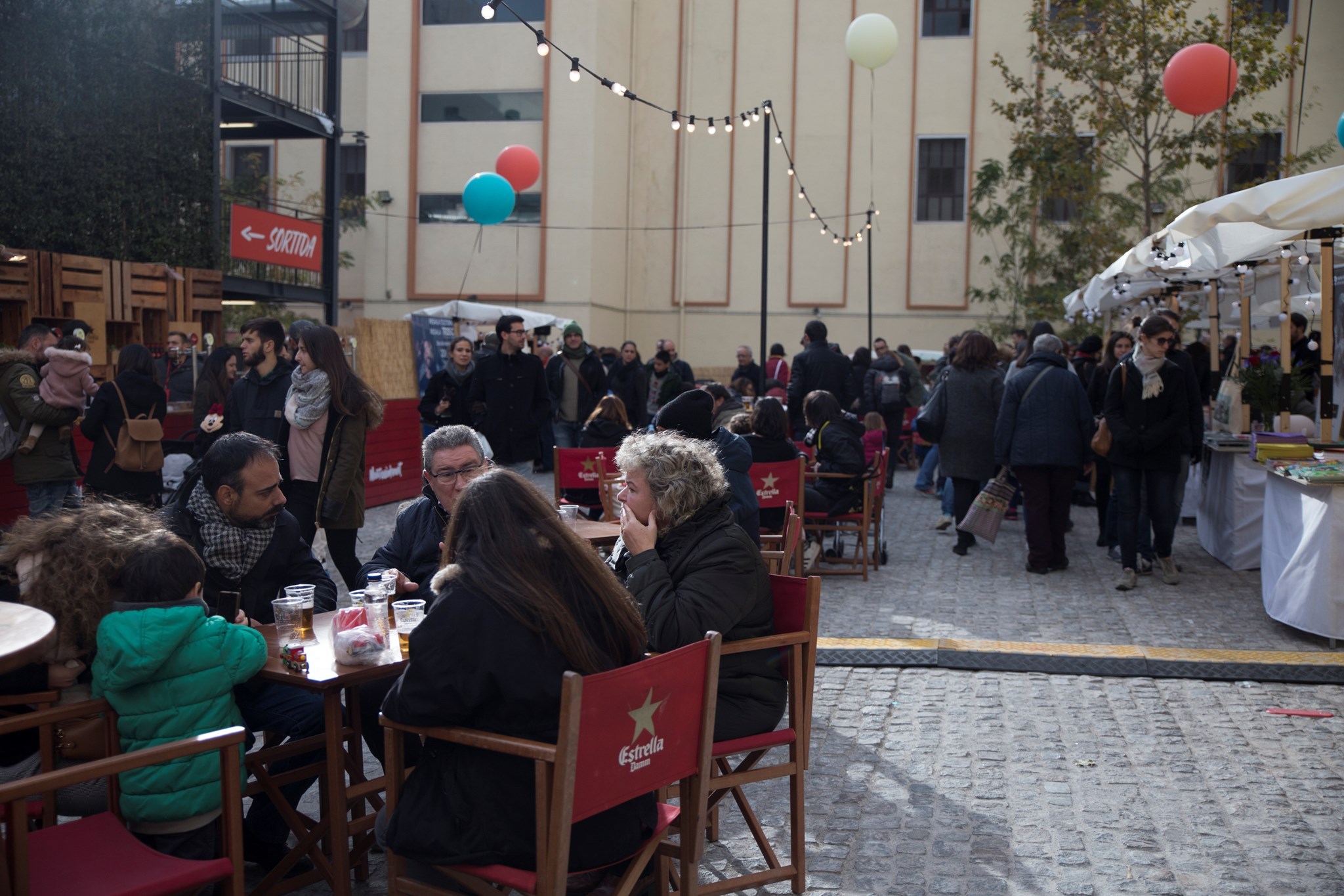 La plaça del Mercat La plaça del Mercat