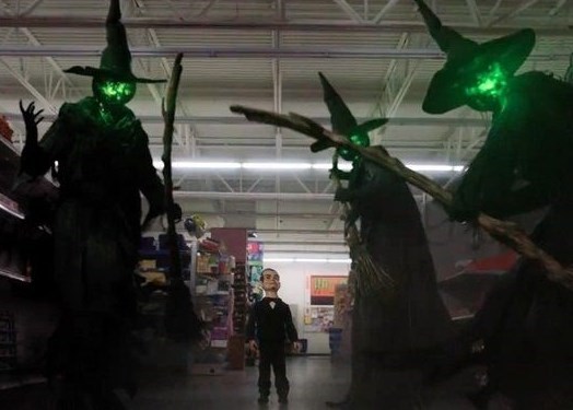 'Pesadillas 2: Noche de Halloween' · Terror, família
