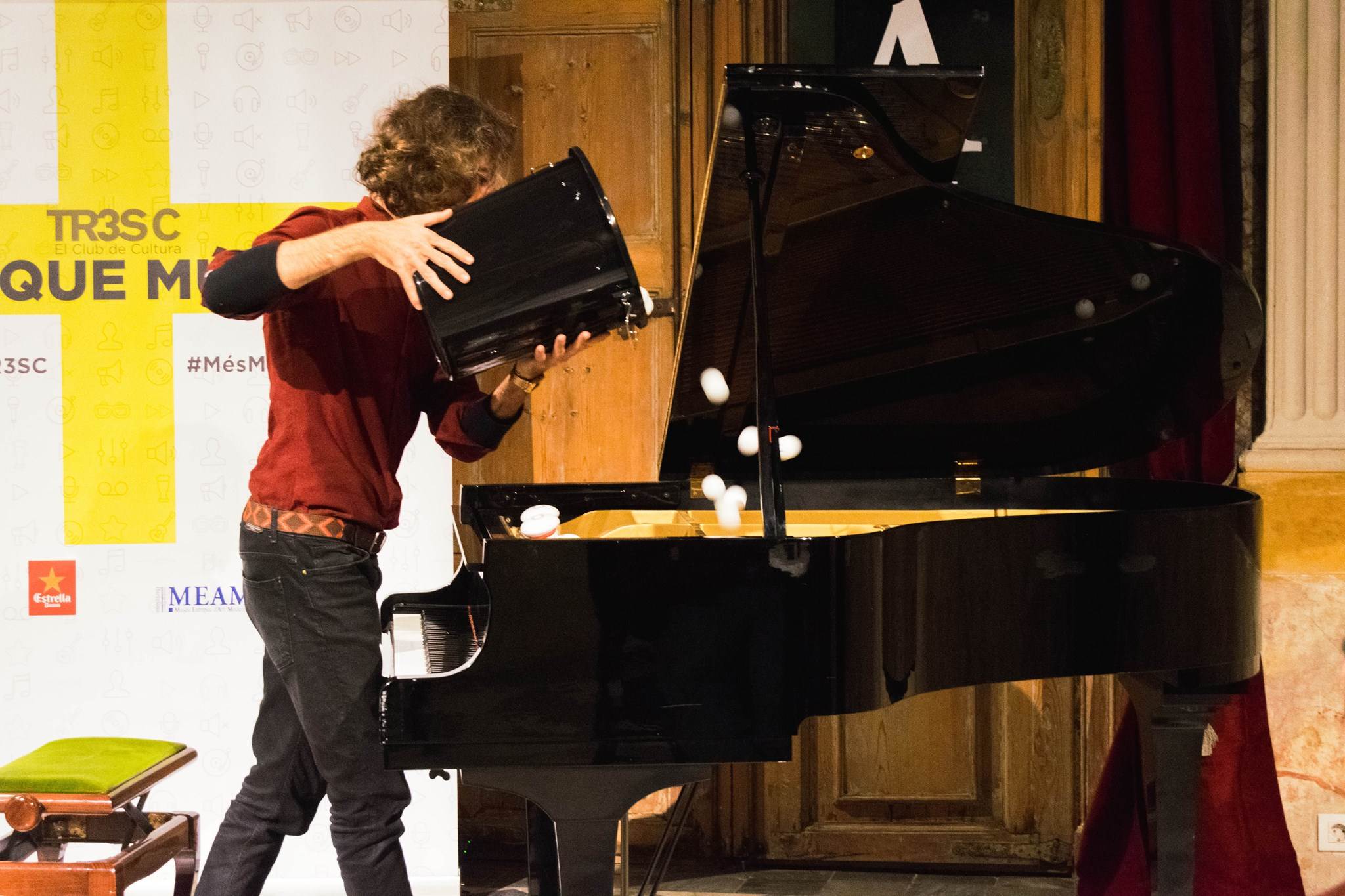 #MésQueMúsica amb Xavi Lloses #MésQueMúsica amb Xavi Lloses