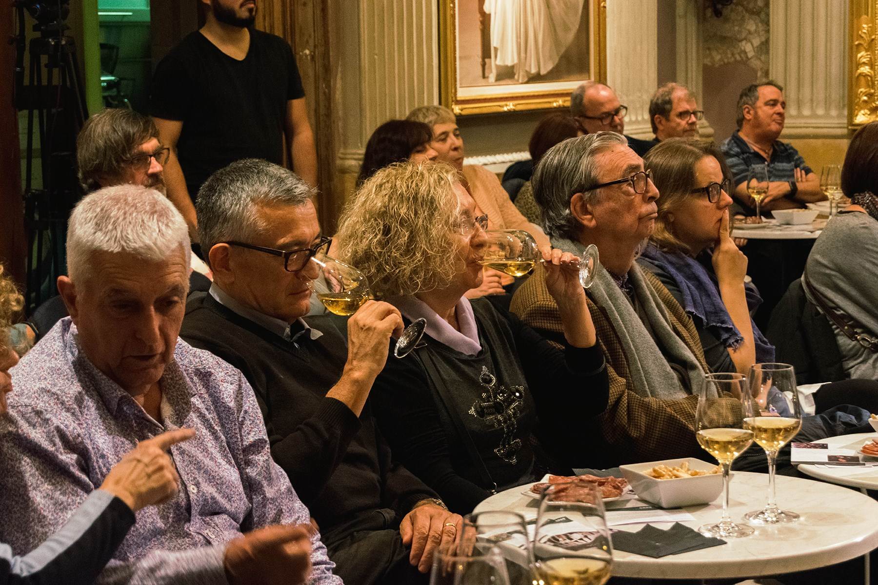 #VisàVisTR3SC amb Carme Ruscalleda, el celler Clos Galena i embotits de la Cooperativa Plana de Vic #VisàVisTR3SC amb Carme Ruscalleda, el celler Clos Galena i embotits de la Cooperativa Plana de Vic