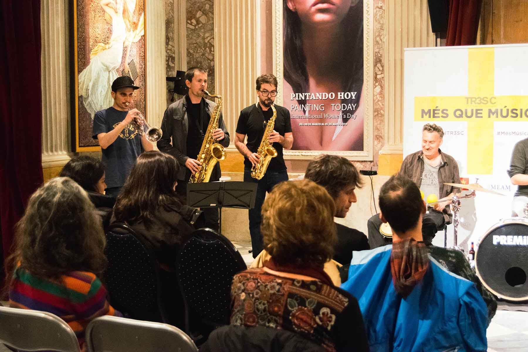#MésQueMúsica amb Mampön #MésQueMúsica amb Mampön