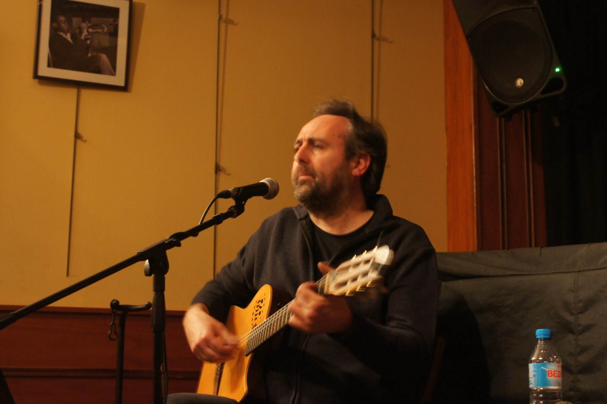 ROGER MAS AL +QUEMÚSICA ROGER MAS AL +QUEMÚSICA