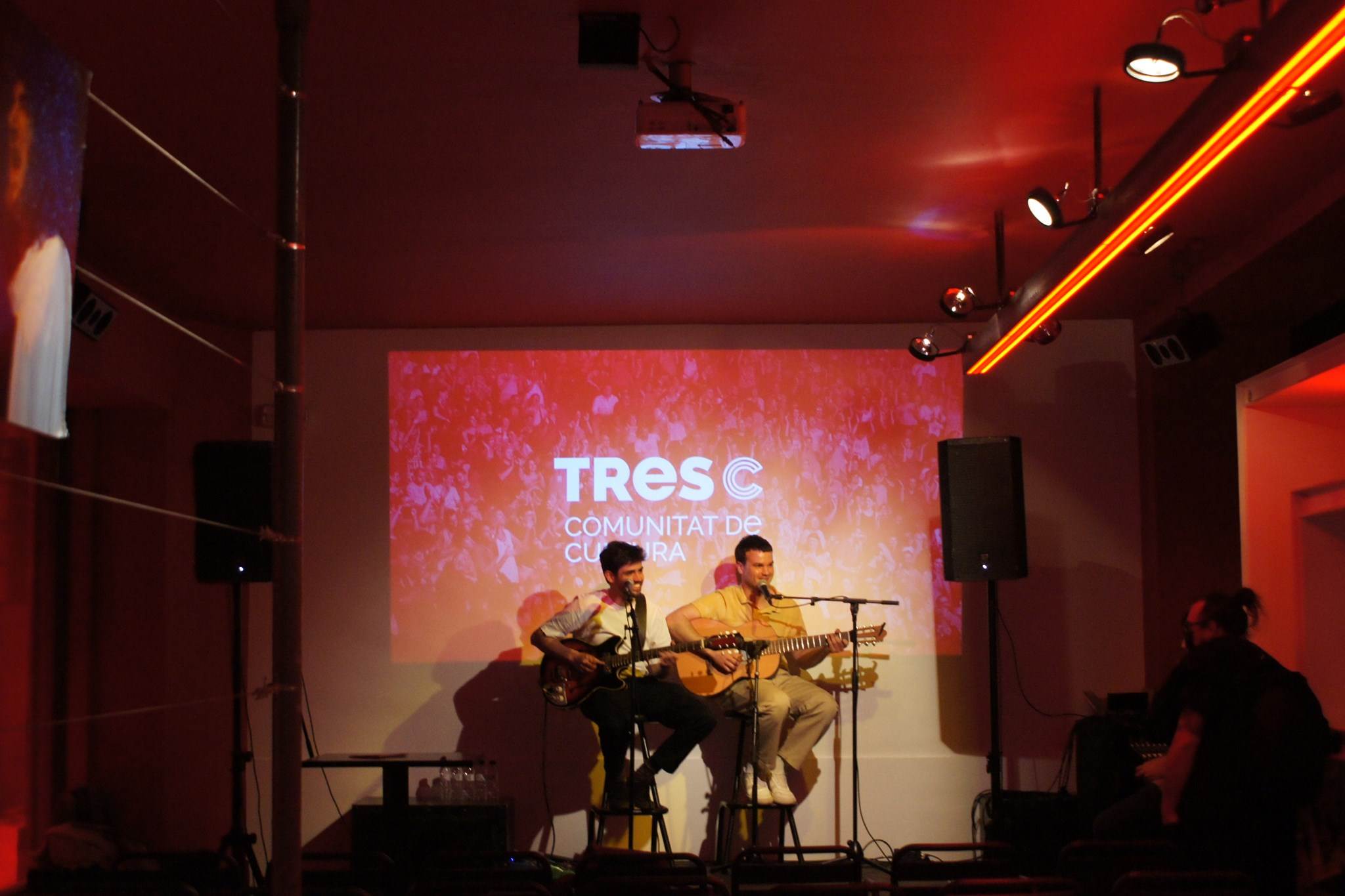 Marialluïsa als +QueMúsica · #Clara Marcilla Marialluïsa als +QueMúsica · #Clara Marcilla