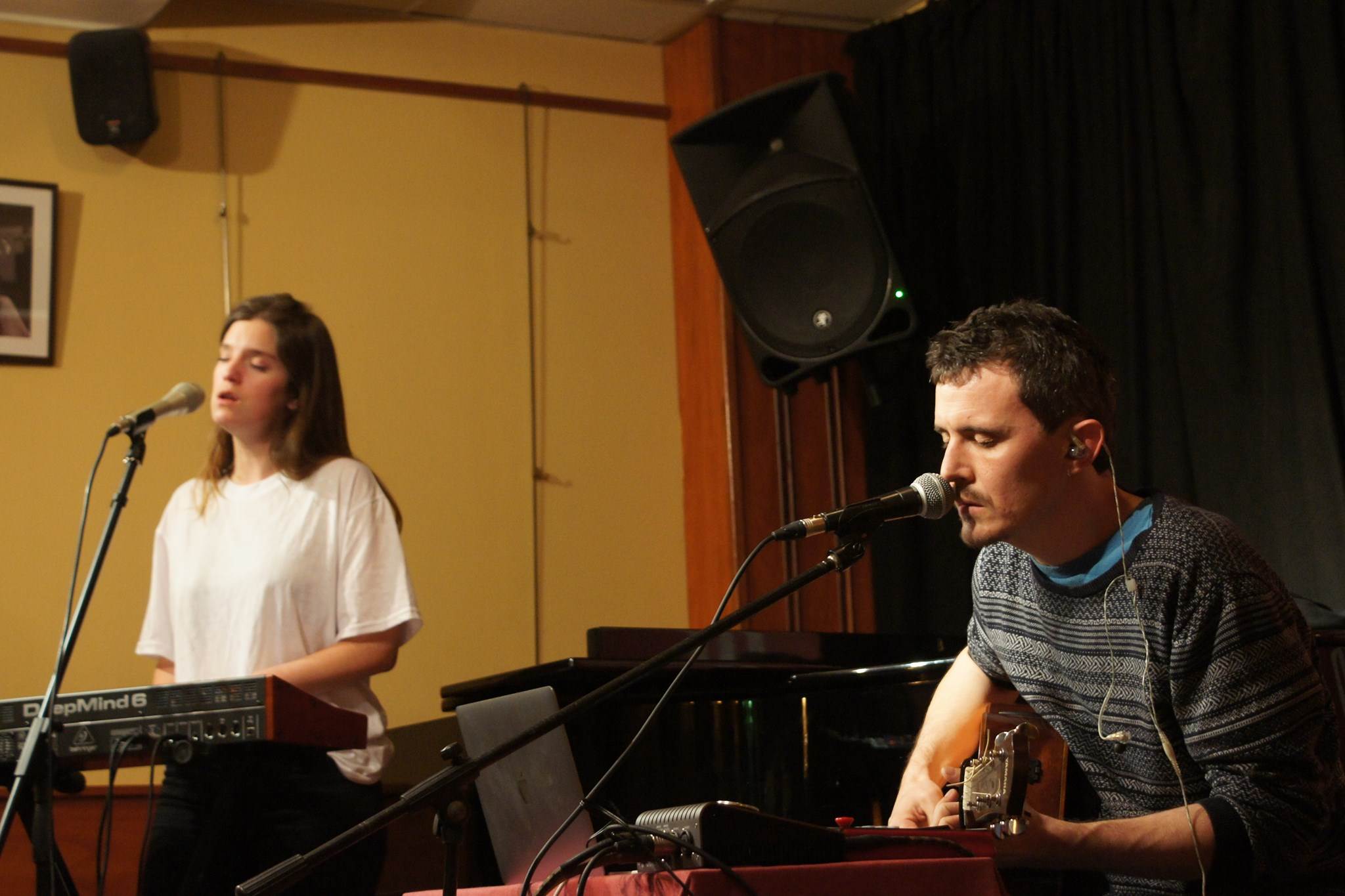 Magalí Sare i Pau Brugada als +QueMúsica Magalí Sare i Pau Brugada als +QueMúsica